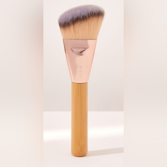 tarte Other - NEW - 💕HOST PICK 💕 tarte cheek lifter brush